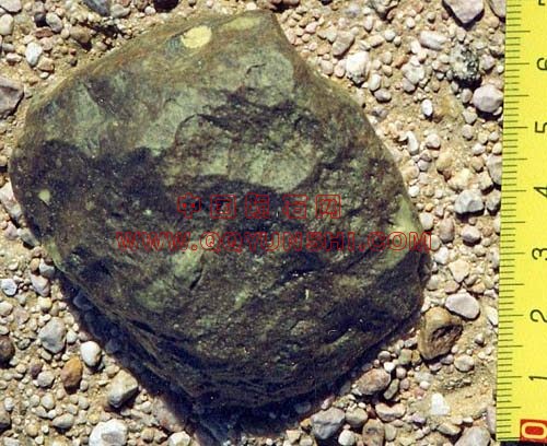 lm_dhofar_733_meteorites21[1].jpg