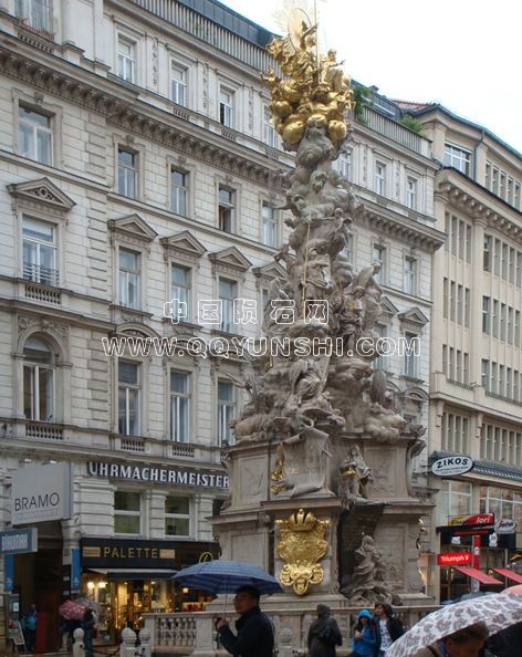 维也纳建筑雕塑6.JPG