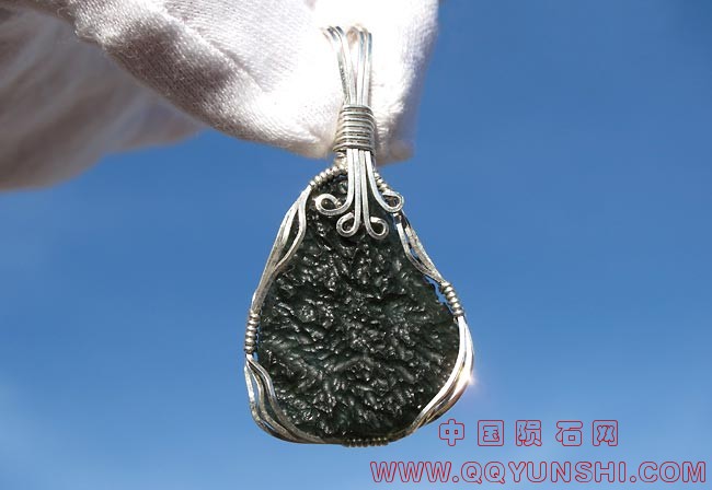 moldavite-11-2-ii.jpg