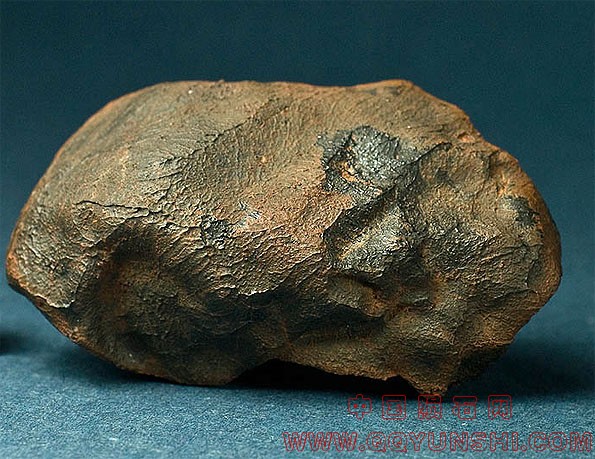 achondrit eukrit meteoriten 595.jpg