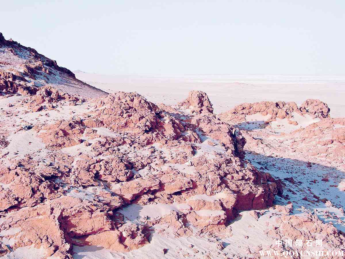 Westsahara_Meteoritensuche_rot_1200.jpg