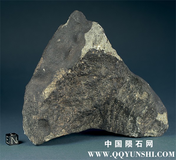 Meteorite find 2kg Tamdakht.jpg