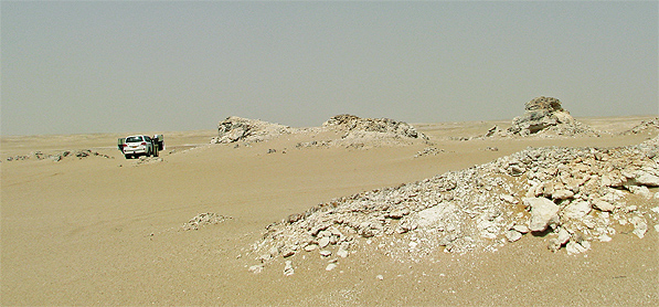 meteorite hunting desert.jpg