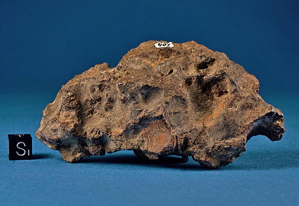 Estherville_mesosiderite_meteorit_steineisen_597.jpg