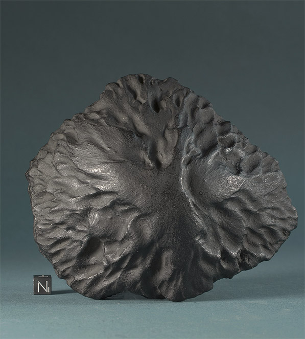 orientierter Meteorit oriented meteorite 595.jpg