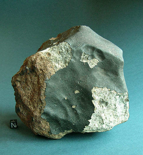 3.5kg_HED_Achondrite_meteorite.jpg