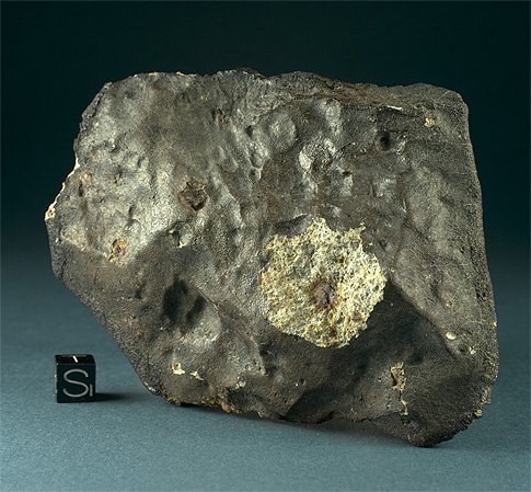 Meteorit Noktat Addagmar 485.jpg