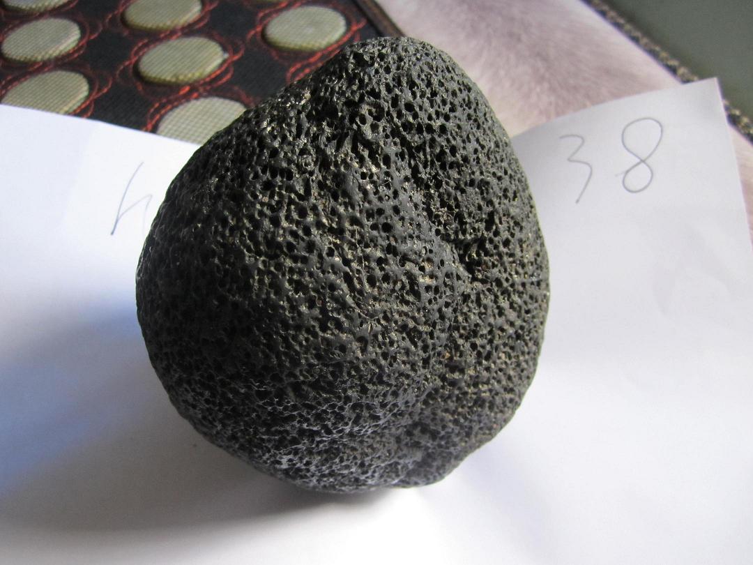 20140403玻璃陨石 123.jpg