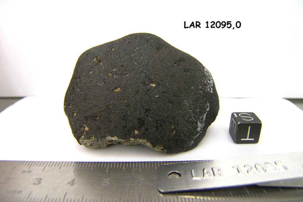 lar12095,0t.jpg