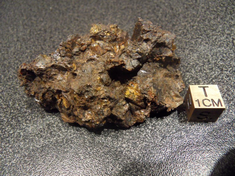 brahin-pallasite-899-grammes.jpg