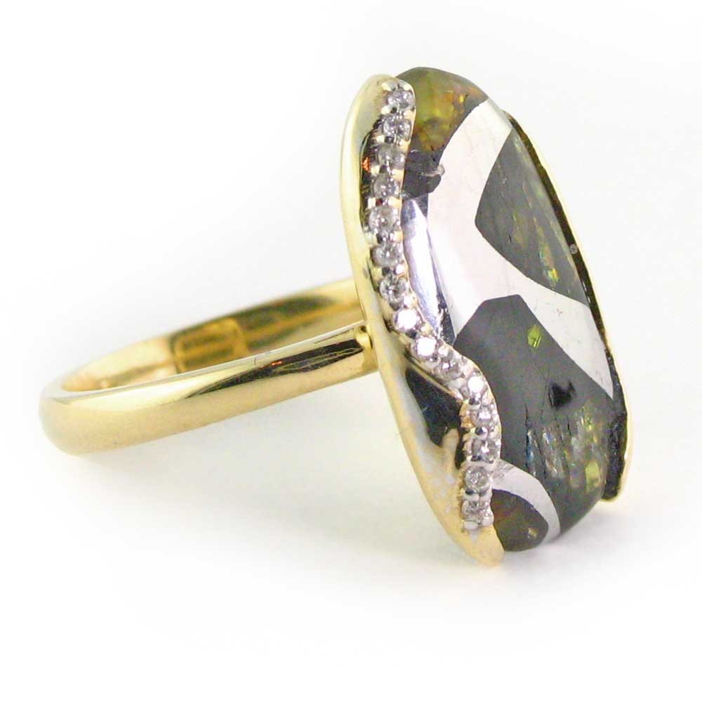 womans-meteorite-ring-met0152.jpg