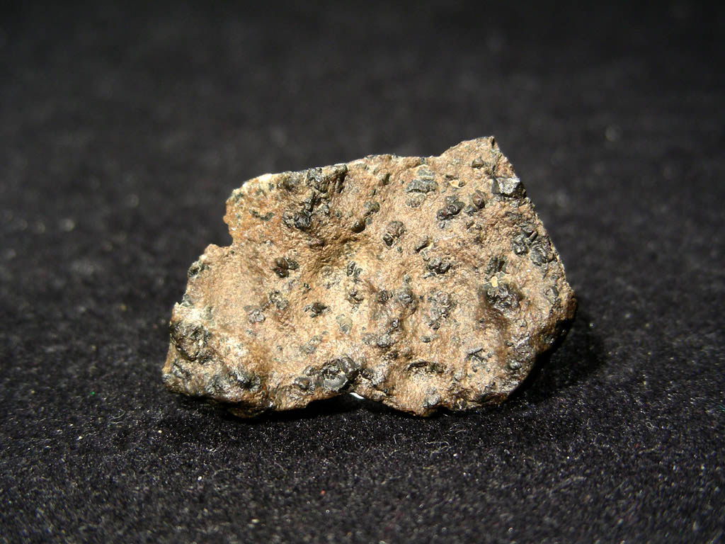 meteorite_mars_DAG670_2.jpg