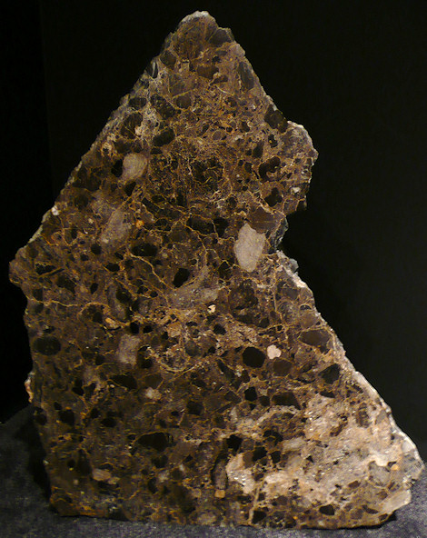 AlamoBreccia.jpg