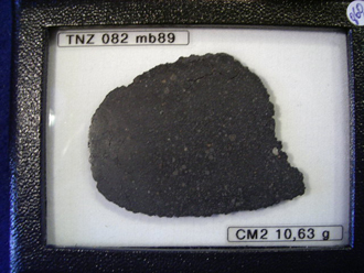 Tnz082(CM2)ajl-meteorite(6).jpg