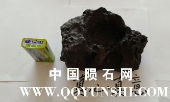 石头正面