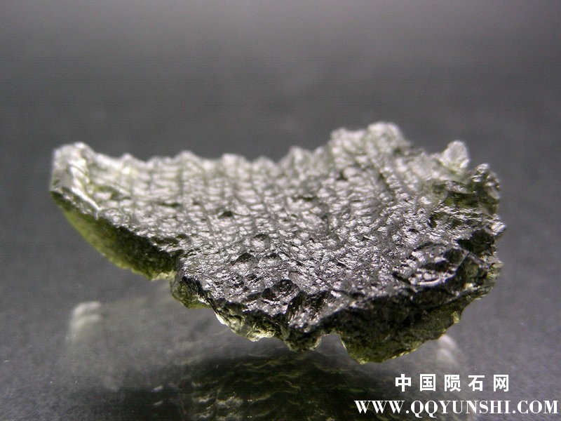 moldavite-3b.jpg