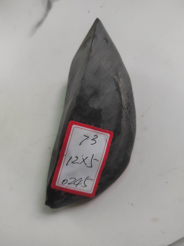 mmexport1754950841745.jpg